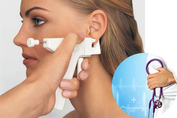 ピアスホール形成(穴あけ)